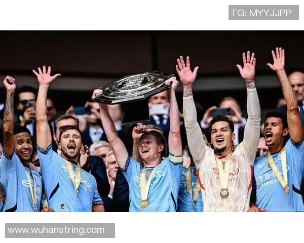 曼城“面具侠”的温柔禁区：格瓦迪奥尔与20岁兽医学生的初恋感罗曼史